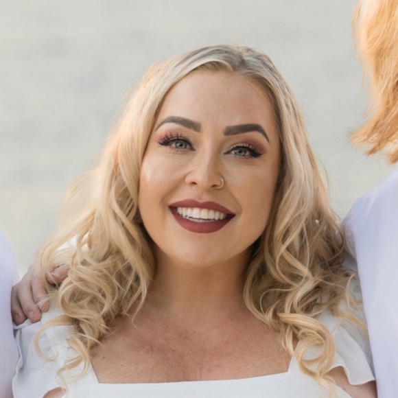 Meet your Posher, Katie - Picture 1 of 1